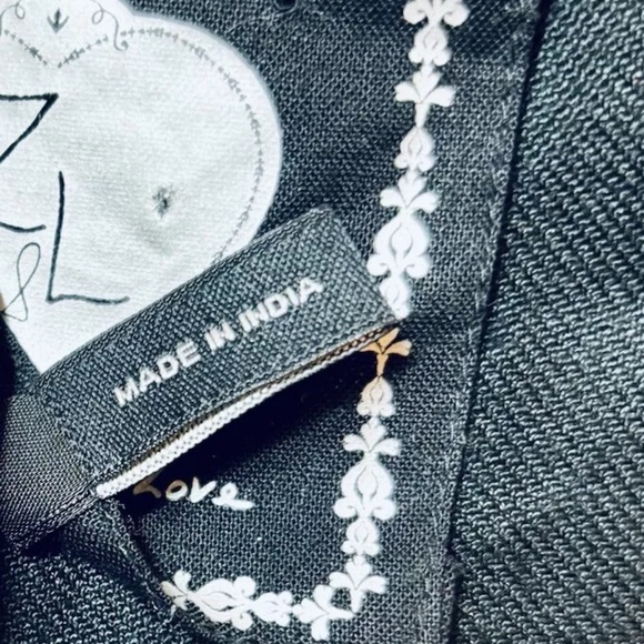 Z&L Europe Made With Love Top Women's S Small Black Boho Embroidered Festival - Picture 5 of 11